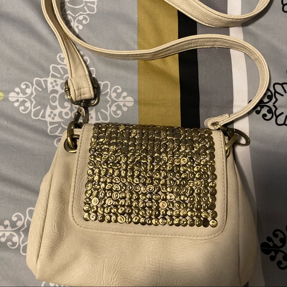 Cream and gold rivets crossbody